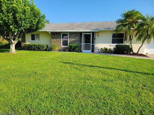 1315 13th Ter, Cape Coral, FL 33909-0015