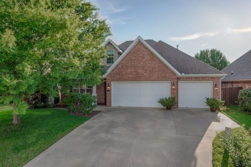 5 Bluestem Ln, Bentonville, AR 72712-4902