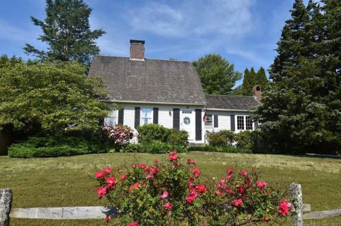 64 Quanaduck Rd, Stonington, CT 06378-2912