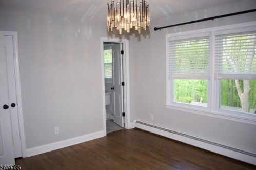 20 Vista Way, Parsippany NJ  07834-1911 exterior