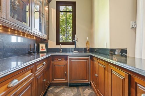 7 Shoreridge, Newport Beach CA  92657-1813 exterior