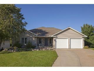 2245 Ruby Rd, Hudson, WI 54016-5852