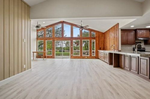 3203 Tam O Shanter Ln, Richardson TX  75080-1532 exterior