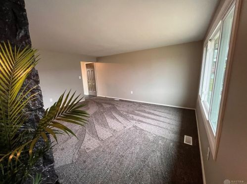 631 Skyles Rd, Englewood OH  45322-3229 exterior