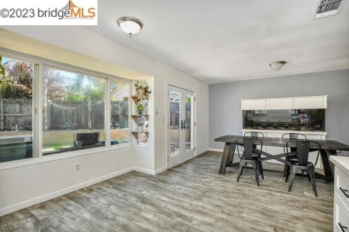 4814 Chablis Ct, Oakley CA  94561-1809 exterior