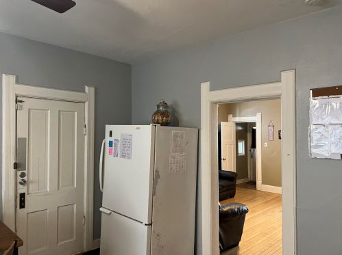 1846 Warren Ave, Milwaukee WI  53202-1639 exterior