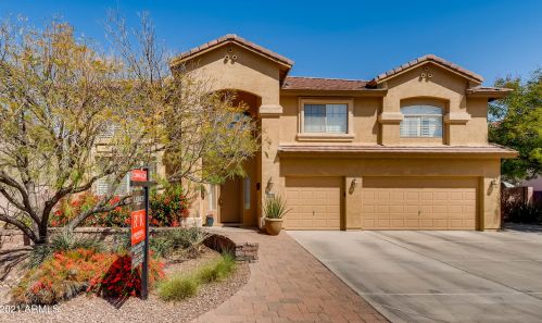 1652 Crescent Way, Chandler, AZ 85248-5415