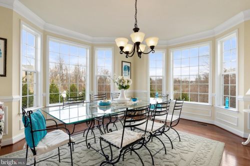 15 Lackawanna Ln, Falling Waters WV  25419-9402 exterior