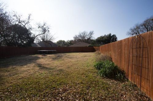 1410 Woodcreek Dr, Richardson TX  75082-4518 exterior