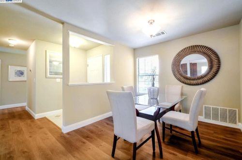 3530 Whitehall Ct, Pleasanton CA  94588-3507 exterior