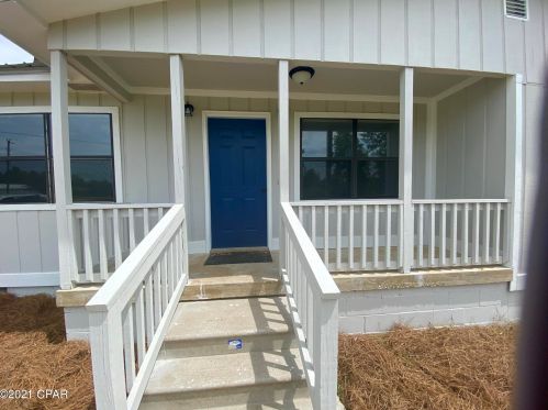 2078 Church St, Marianna FL  32448-2587 exterior