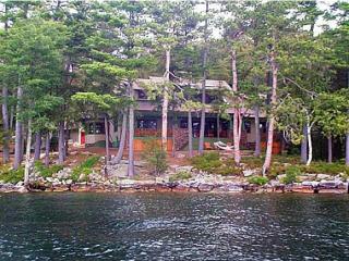7 Lewando Ln, Tuftonboro NH  03894-4229 exterior