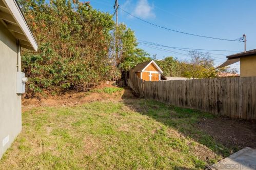 3717 Ashford St, San Diego CA 92111-3448 exterior