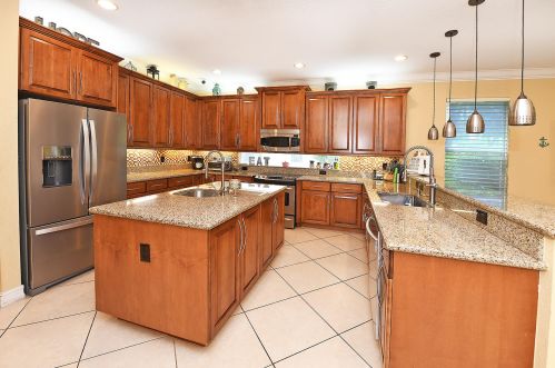 8938 Hidden Acres Dr, Boynton Beach FL  33473-4854 exterior