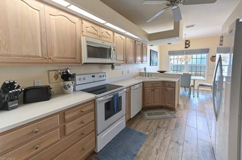 145 Barefoot Cir, Bonita Springs, FL 34134-8546