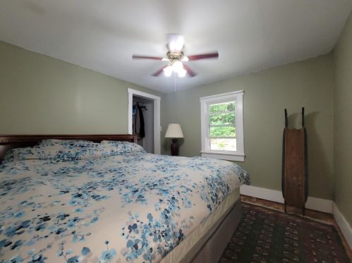 160 Drew Rd, Hopkinton NH  03229-2214 exterior