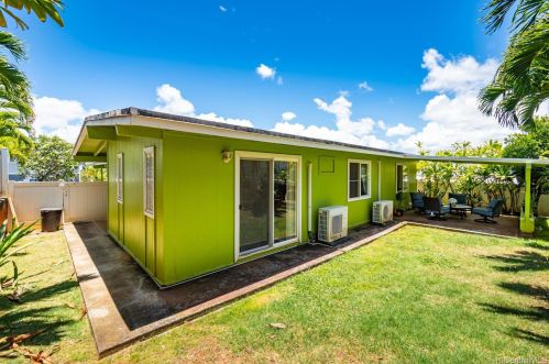 2266 Amokemoke St, Pearl City HI  96782-1347 exterior