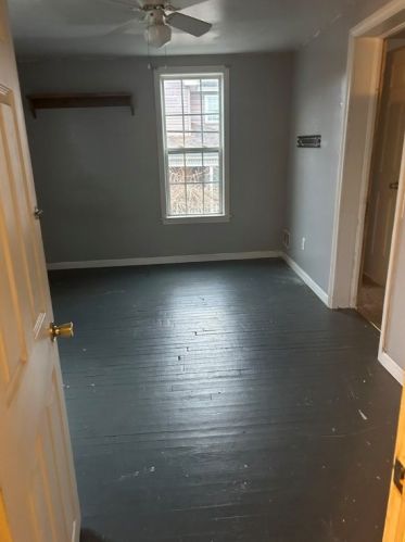 207 Prospect St, South Connellsville PA  15425-3345 exterior