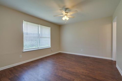 1413 Paco Trl, Denton TX  76209-4648 exterior