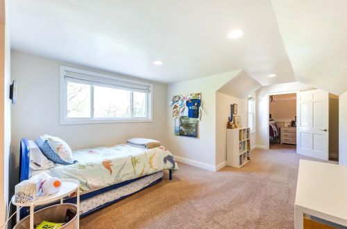 3260 Galbraith Rd, Cincinnati OH 45239-3903 exterior