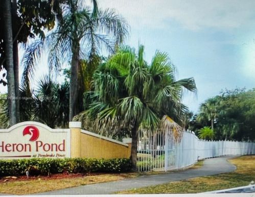 8320 1st St, Hollywood FL  33025-1400 exterior