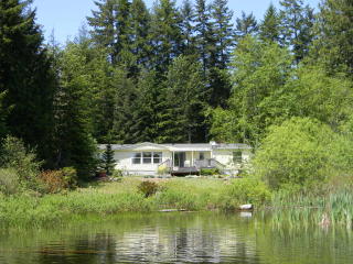 4634 Panther Lake Rd, Bremerton, WA 98312-8704
