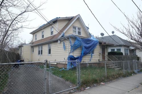 178-40 146th Ter, Jamaica, NY 11434-5329