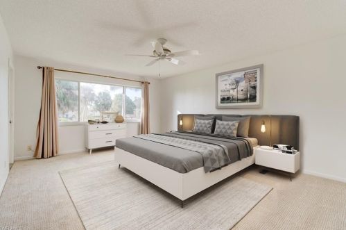 259 Winners Cir, Naples, FL 34112-3120