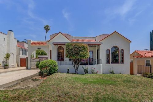 1448 Pacific Ave, Glendale, CA 91202-1616