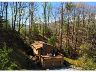 1842 Jonesborough Rd, Erwin, TN 37650-4054