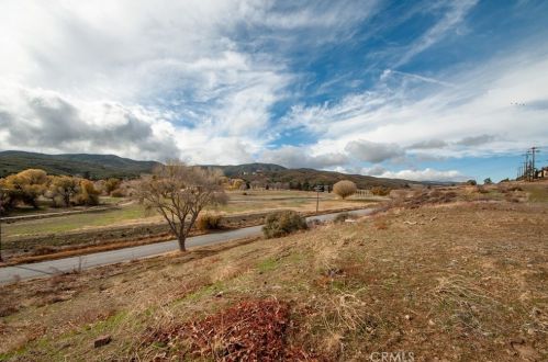 14514 Hardtree Dr, Leona Valley CA  93532-1426 exterior