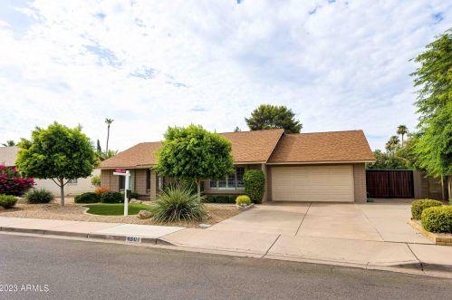4601 Wagoner Rd, Glendale, AZ 85308-1526
