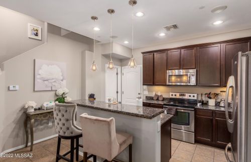 2396 Emerald Moon Dr, Tucson AZ  85718-6689 exterior
