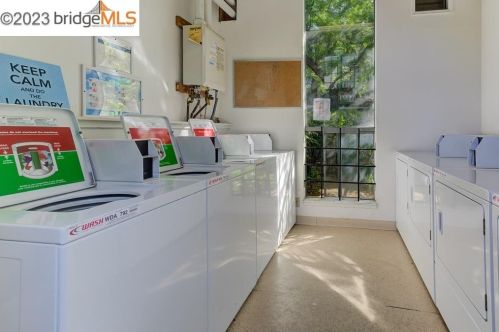1036 Oak Grove Rd, Concord CA  94518-3231 exterior