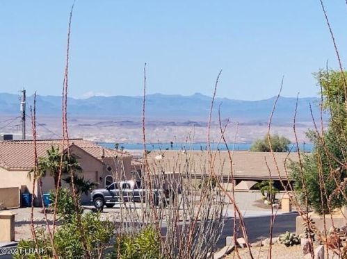 3829 Chesapeake Blvd, Lake Havasu City AZ  86406-4262 exterior
