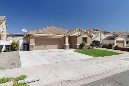 1340 Friedman St, Perris, CA 92571-3895