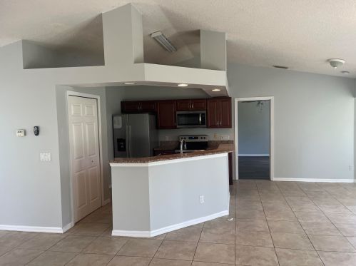 5766 Cone St, Fort Pierce FL  34986-3926 exterior