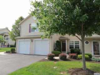 141 Cardinal Ln, Hummelstown PA  17036-8755 exterior