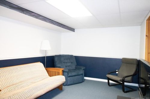 34 Lester St, United States Coast Guard Ac CT  06320-4327 exterior