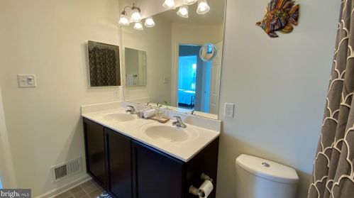 928 Shepard Ave, Bear DE  19701-6836 exterior