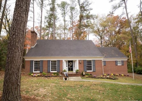 612 Chisholm St, Sanford, NC 27330-3759