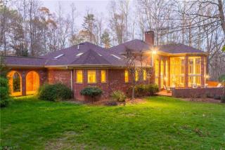 5091 Millpoint Rd, Greensboro, NC 27406-9005