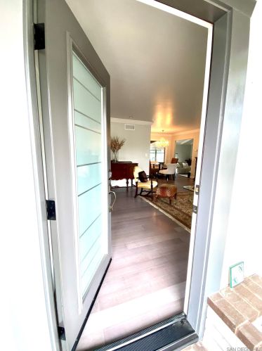 5472 Hewlett Dr, San Diego, CA 92115-1131