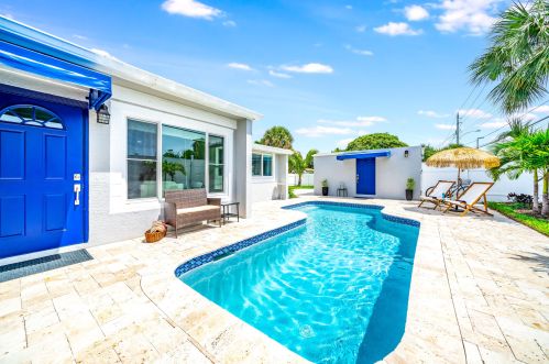 214 Seacrest Ln, Delray Beach, FL 33444-4312
