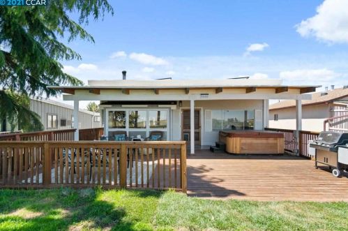 5500 Sandmound Blvd, Oakley, CA 94561-5027