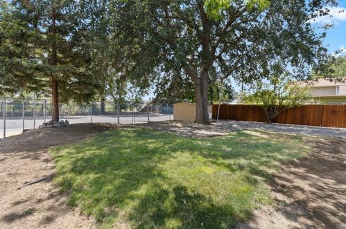 620 Walnut Park Ave, Liberty Farms CA  95620-3148 exterior