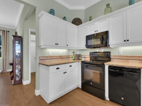 856 Grand Rpd Blvd, Naples FL 34120-4429 exterior