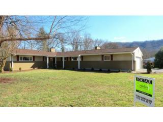 513 Lakewood Rd, Kingsport, TN 37660-3453