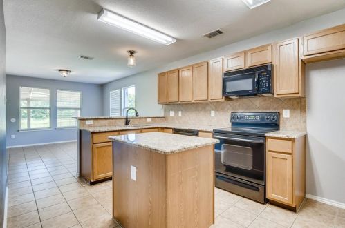 3911 Alpha Way, Midlothian TX  76065-4582 exterior