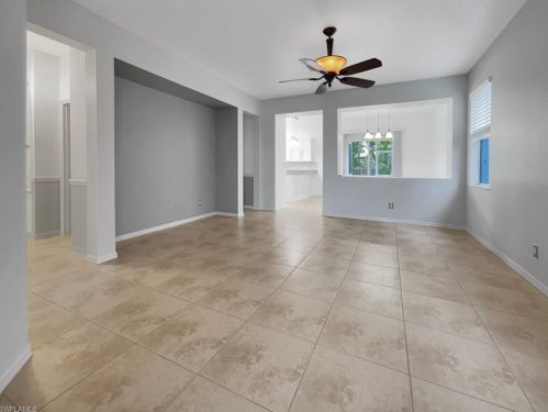 409 20th Pl, Cape Coral, FL 33993-7562